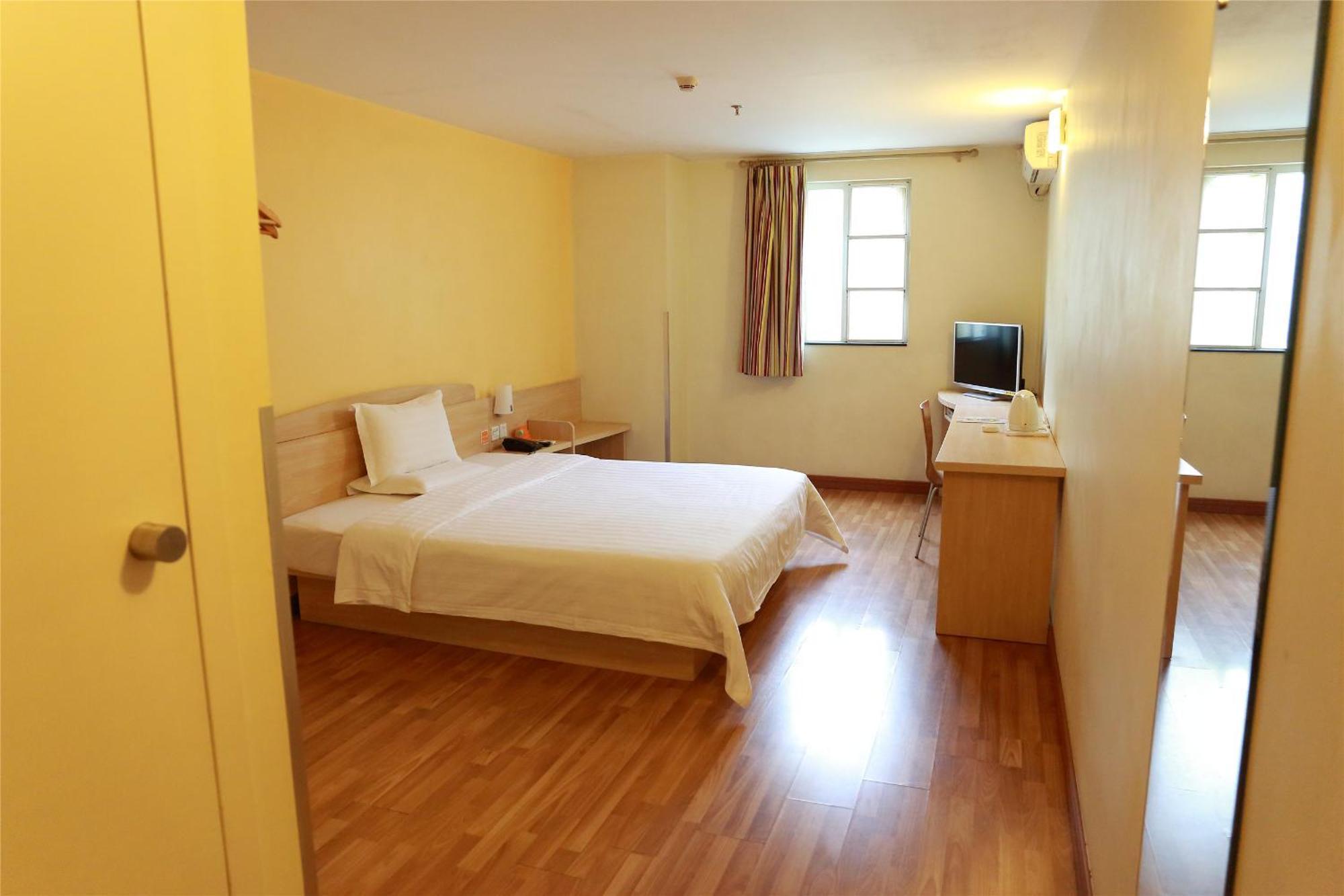 7Days Inn Beijing Shunyi Development Zone Xiandai Auto Mall Eksteriør billede